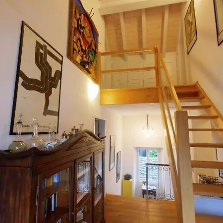 Casa Ambica Bed & Breakfast