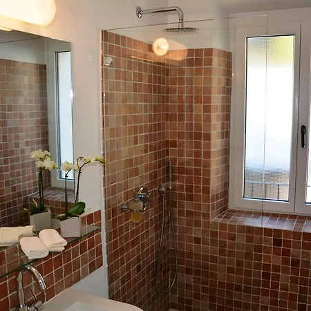 Bed and Breakfast Casa Ambica 4*