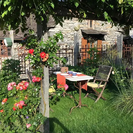 Casa Ambica Bed and Breakfast